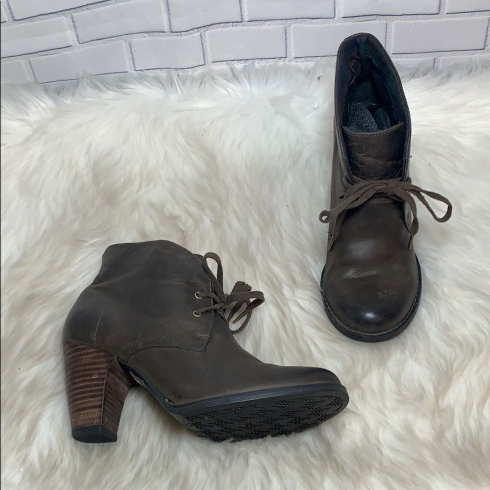 Clarks Indigo Distressed‎ Brown Lace Up Bootie Sz 7